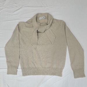 Vintage Beige Turtleneck Sweater with Scarf Accent